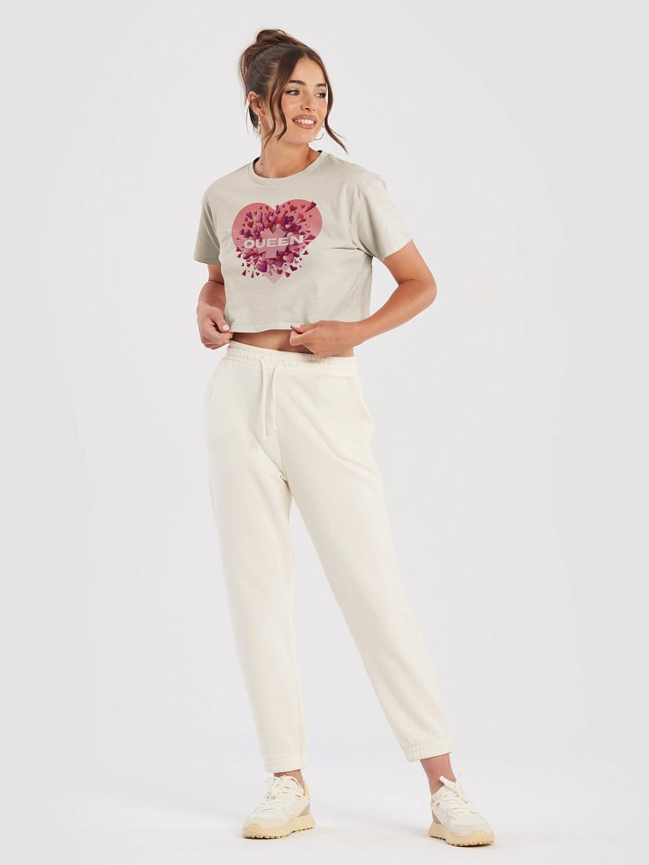 Queen of Hearts Crop Top product image (25)