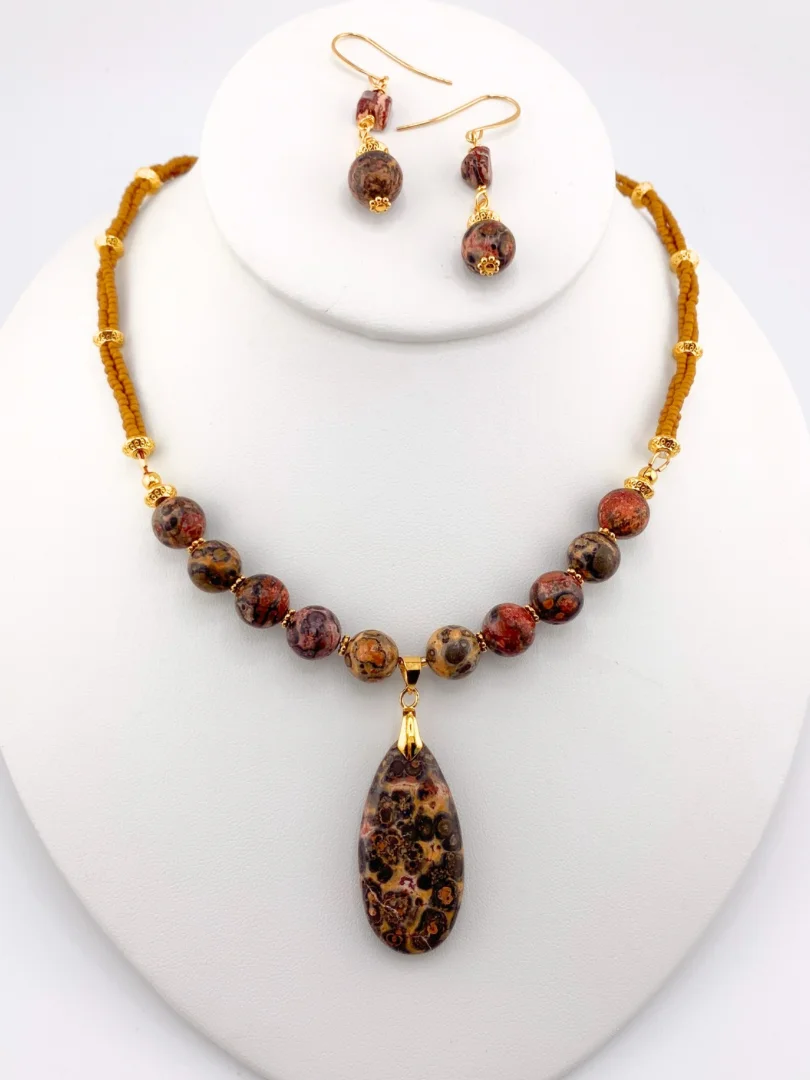 Leopard Jasper Beaded Pendant Necklace Set product image (1)