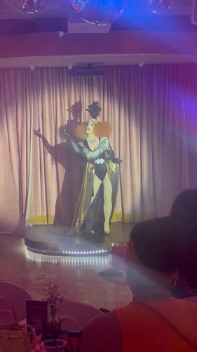 It ain’t over til the fat lady sings! 🎭

One of my favorite numbers from this weekend was this incredible opera comedy mix by...