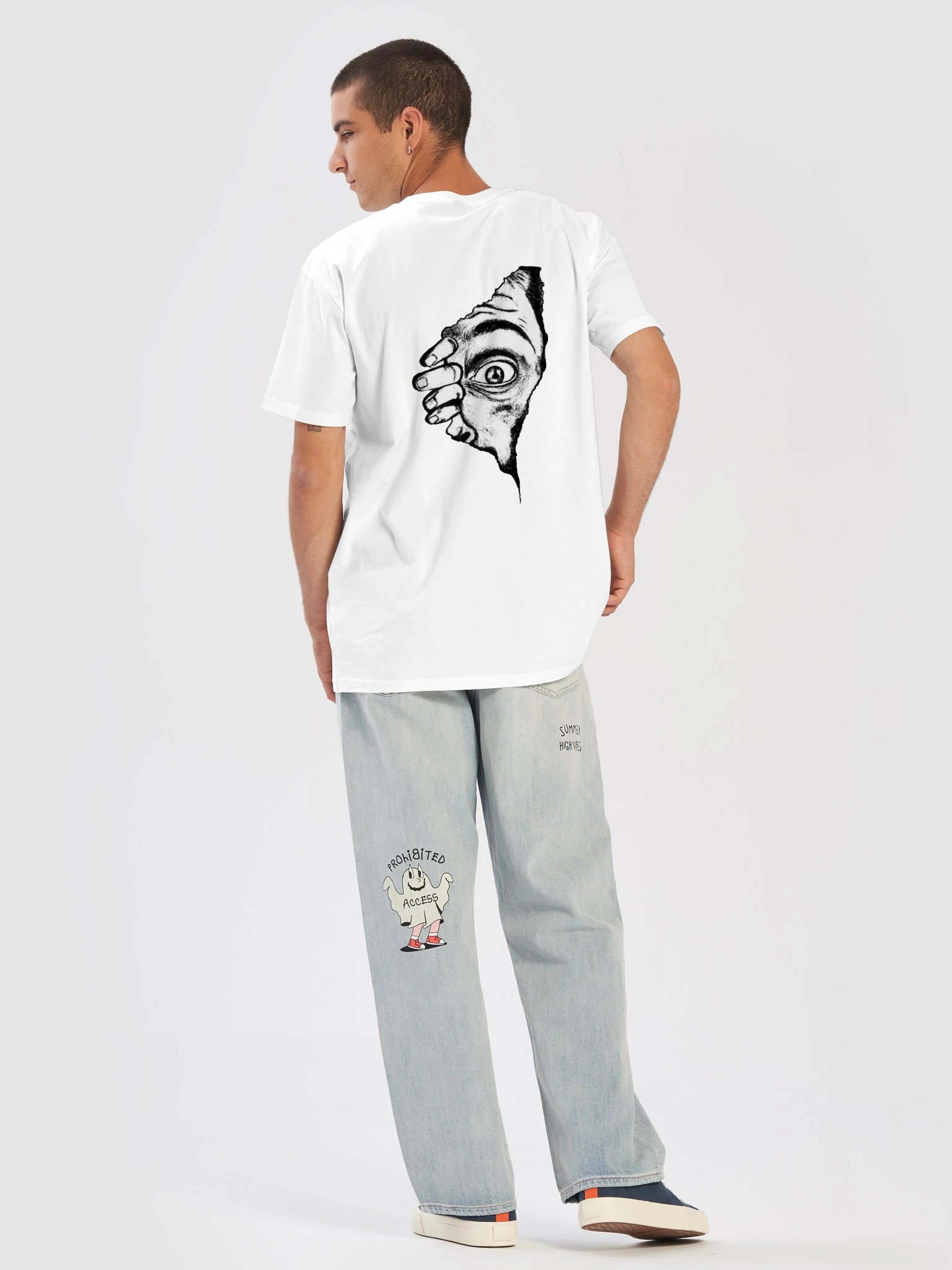 Step Inside Carefully PEACE Eyes Graphic Tee product image (11)