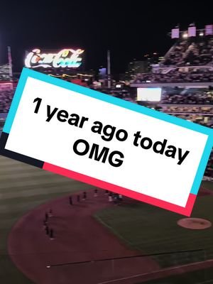 One year ago today during Pride Night/Fireworks Night at Citi field,at the start of an amazin run, Jose Iglesias aka Candelita brought NYC to its feet with the anthem of the 2024 New York Mets that brought this team and its fans together.  O 🙌🏻 M🙌🏻 G🙌🏻 #fyp #mets #newyorkmets #Candelita #OMG #MLB #PrideNight #Mets #baseball 