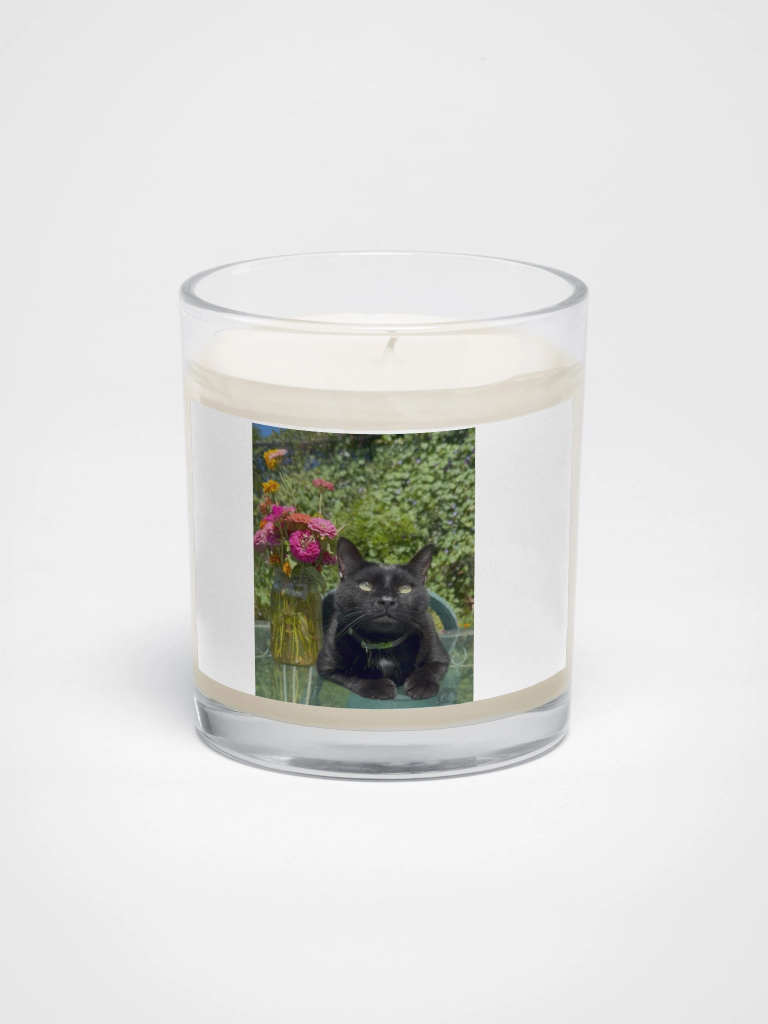 Catan in the Garden Candle product image (1)