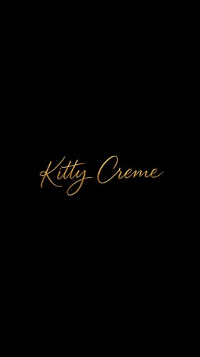 The quiet allure of a woman who knows precisely what she came for. 🐈‍⬛🕯️🖤

Crème de la Kitty.