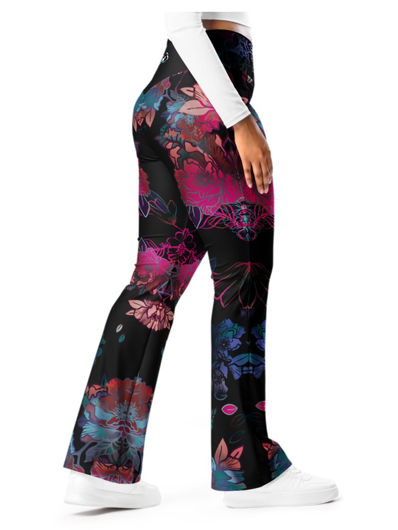 Black lace-flare leggings product image (3)