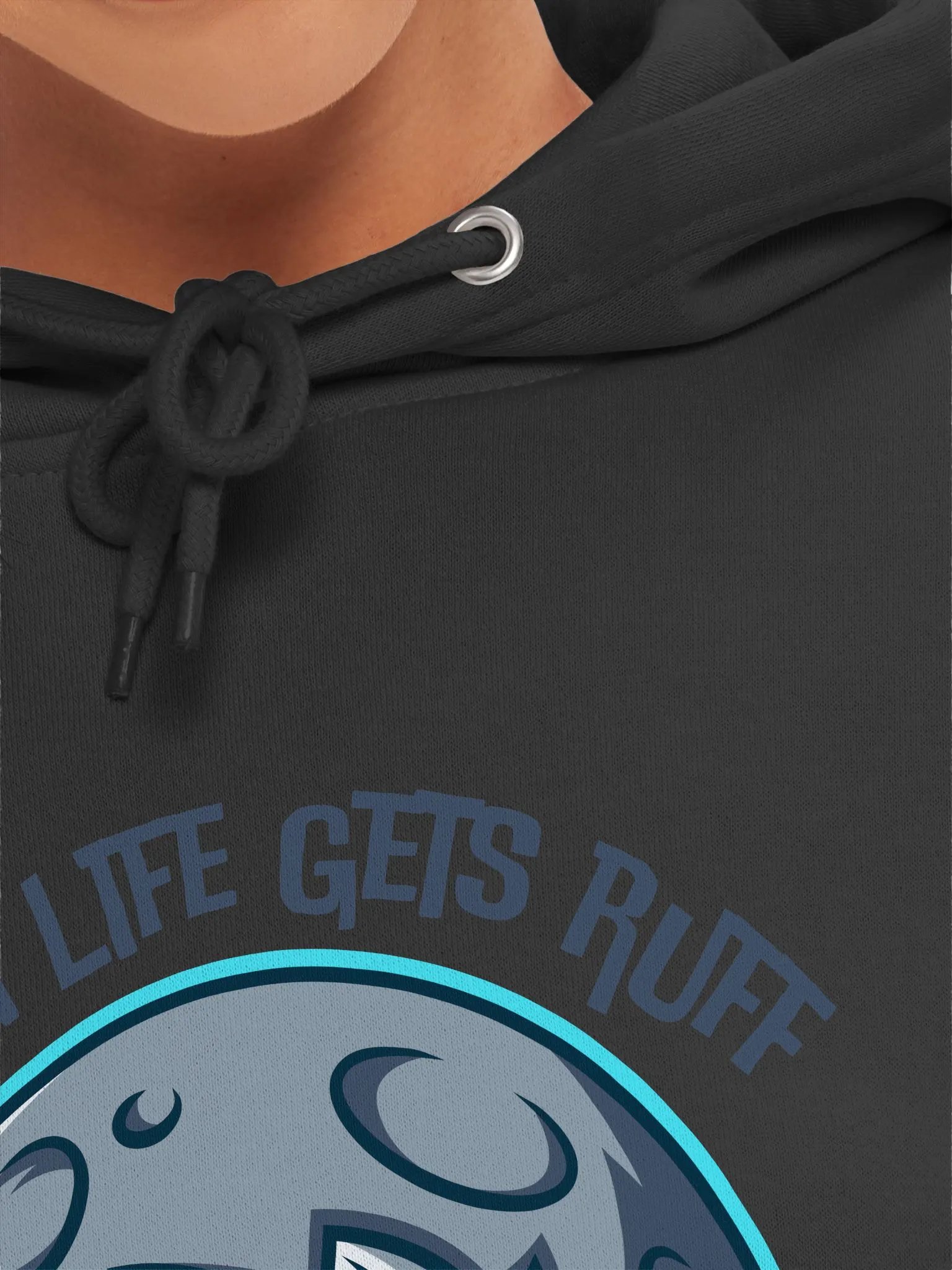 Moonlit Howling Wolf Hoodie product image (7)