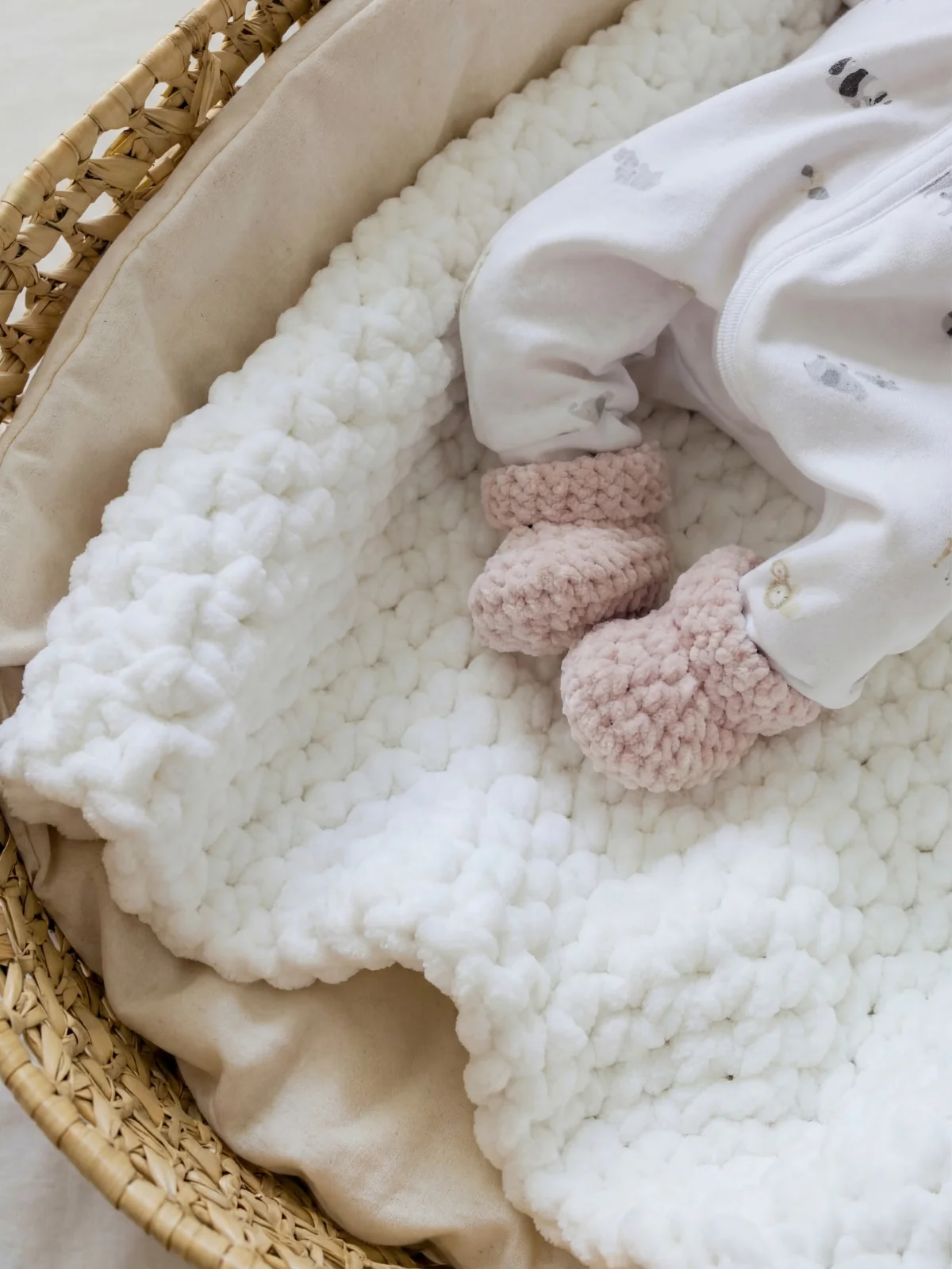Snuggle Cloud Blanket Crochet Pattern product image (6)