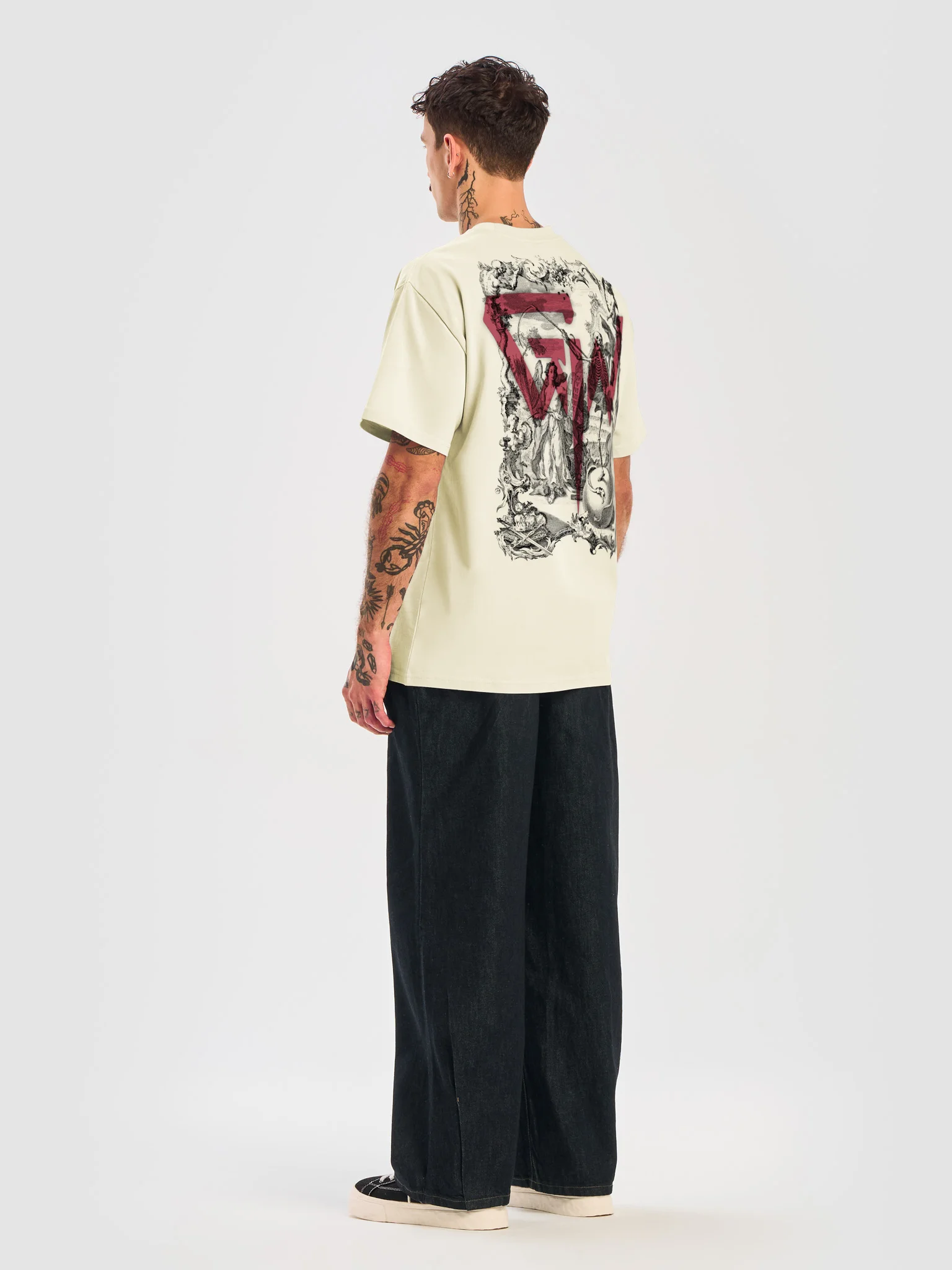 THE RED MARK product image (8)