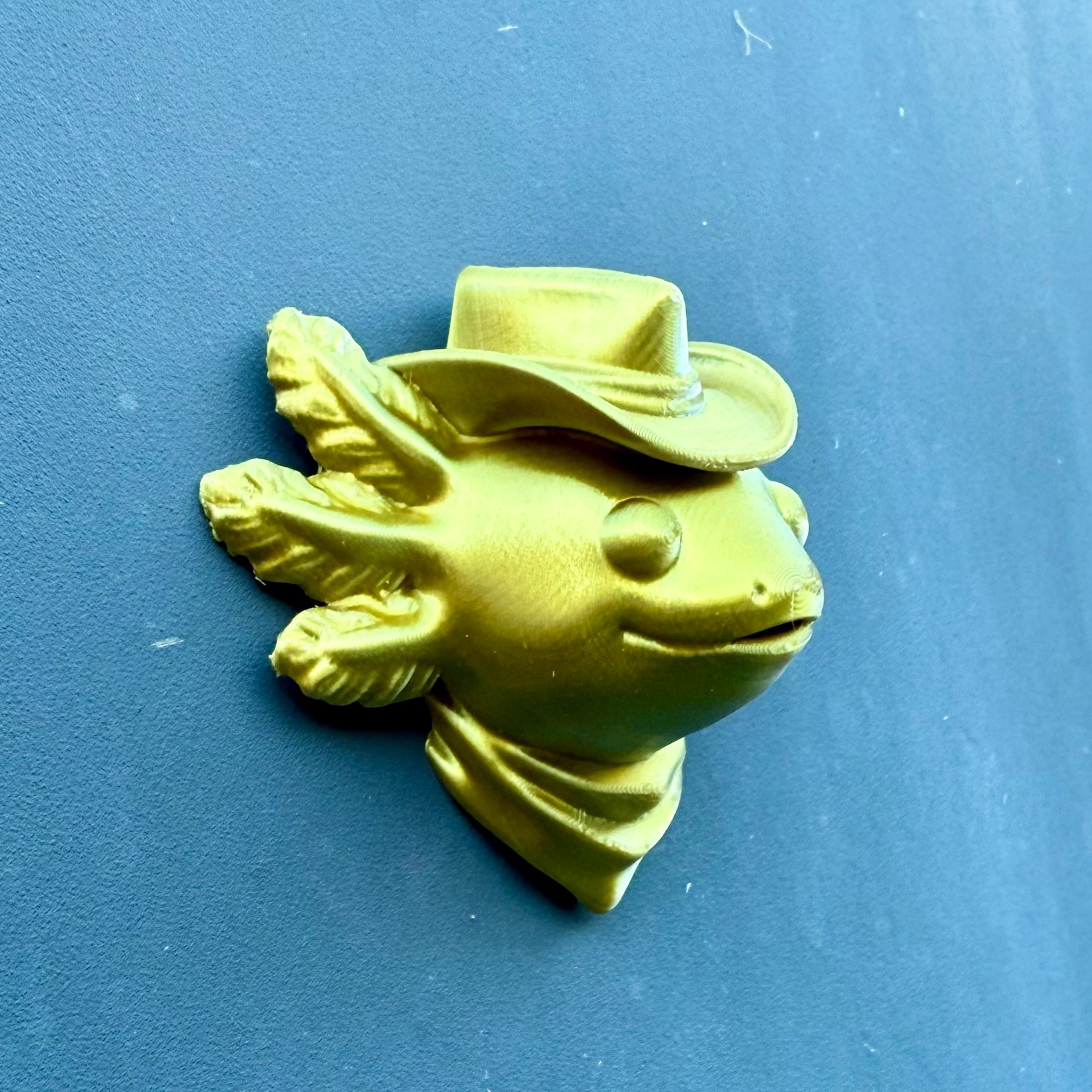 Axolotl Magnet (Gold & Silver) product image (2)