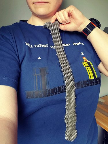 the tie portion is complete, now just need to make the necklace portion (probably a jpl chain).

woven together with the drag...