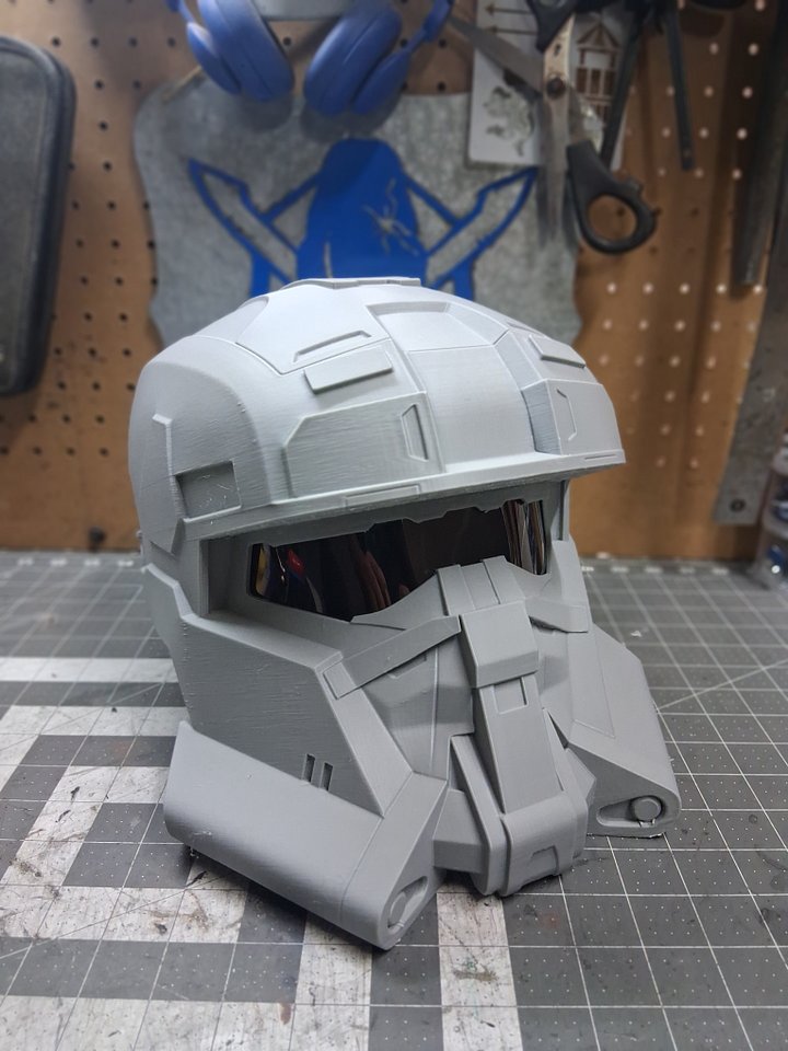 Reach EOD Helmet life size 3D Printed Prop/ raw Assembled helmet+visor product image (2)