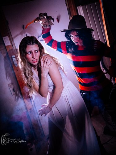 There must be a nightmare on Elm Street this October
. . .
Freddy @megan.the.macabre 
📸 @bfgcaptures 
#finalgirl #nightmareon...
