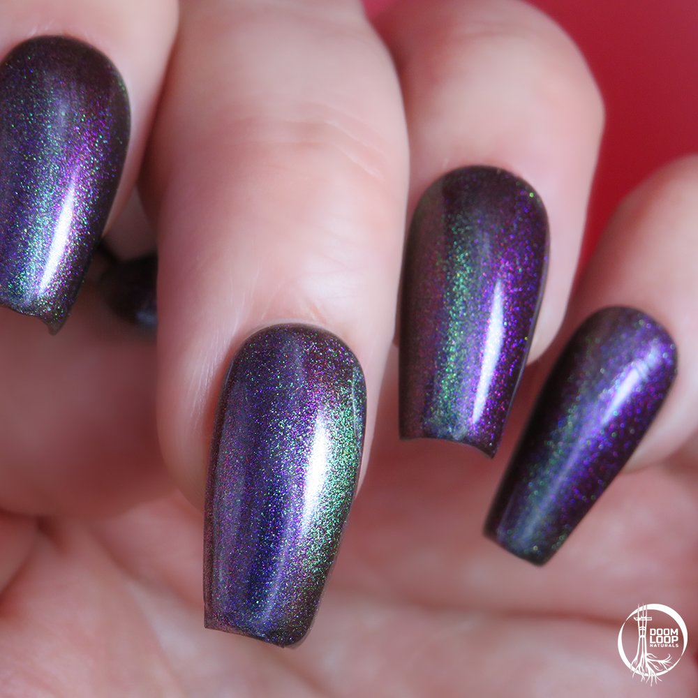 HEXEN THREAD - Violet Red Gold Multichrome Gold-Green Magnetic Nail Polish product image (3)