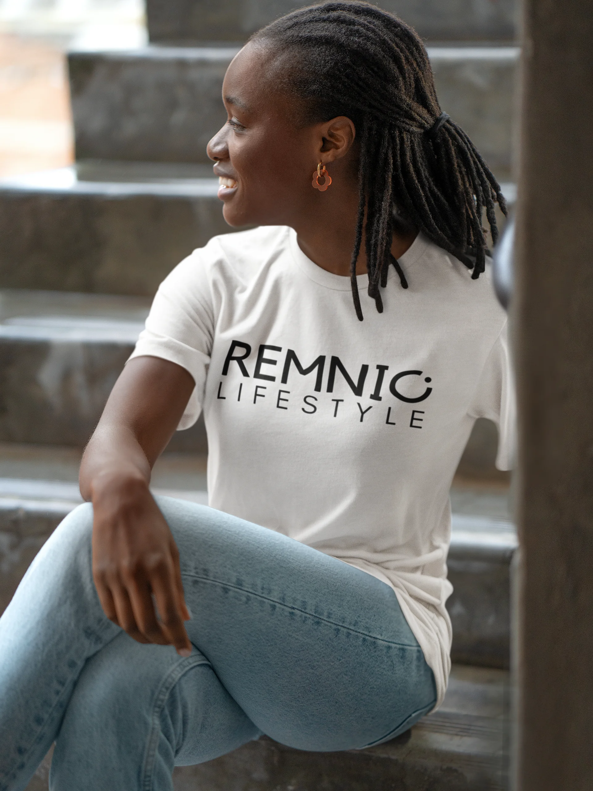 REMNIO LIFESTYLE Tee product image (2)