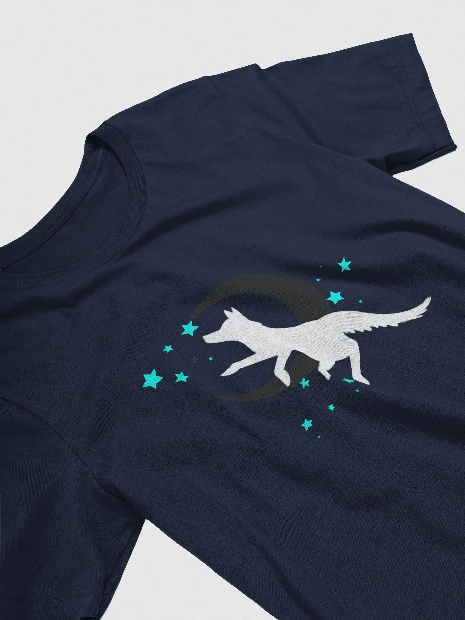 Wolf shirt product image (2)