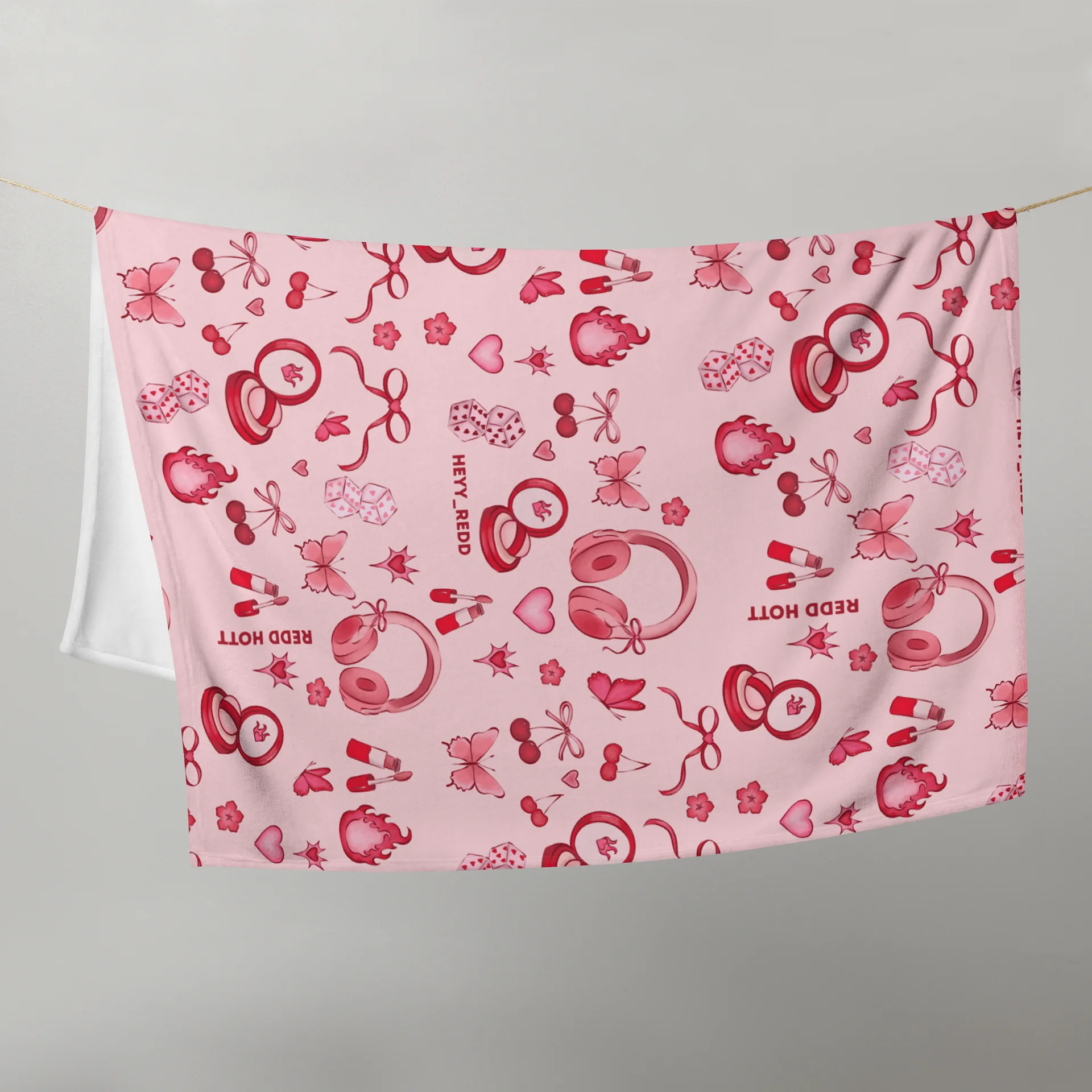 Redd Hott Blanket product image (5)