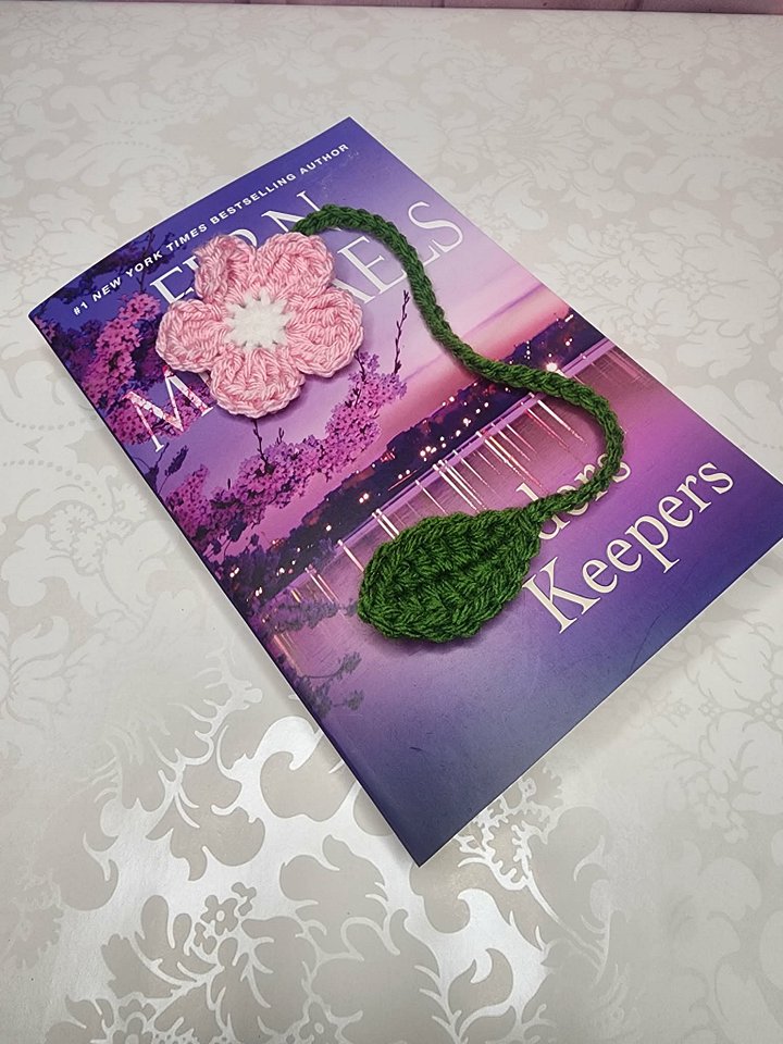 Crochet Flower Bookmark product image (1)