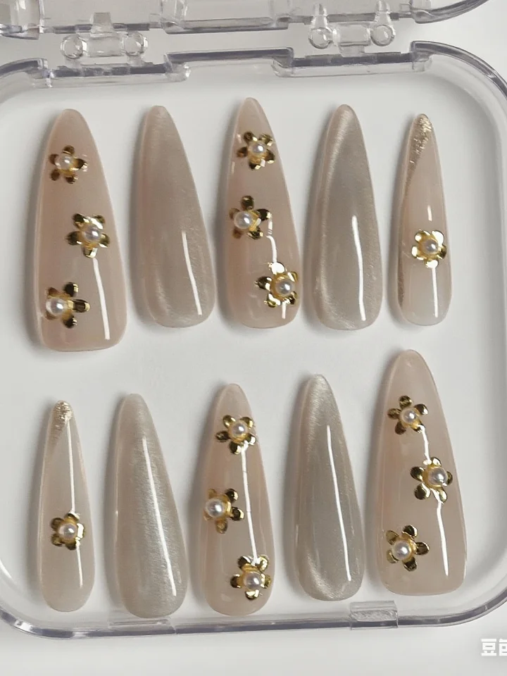 Golden Pearl Blossom product image (2)