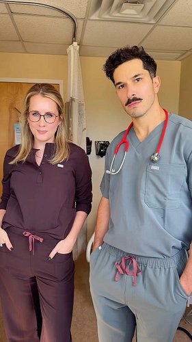 ESPRESSO IS BACK!!! and so is bonsai, right @galthebabydoc?! the latest @wearfigs drop has the best fall colors but they won’...