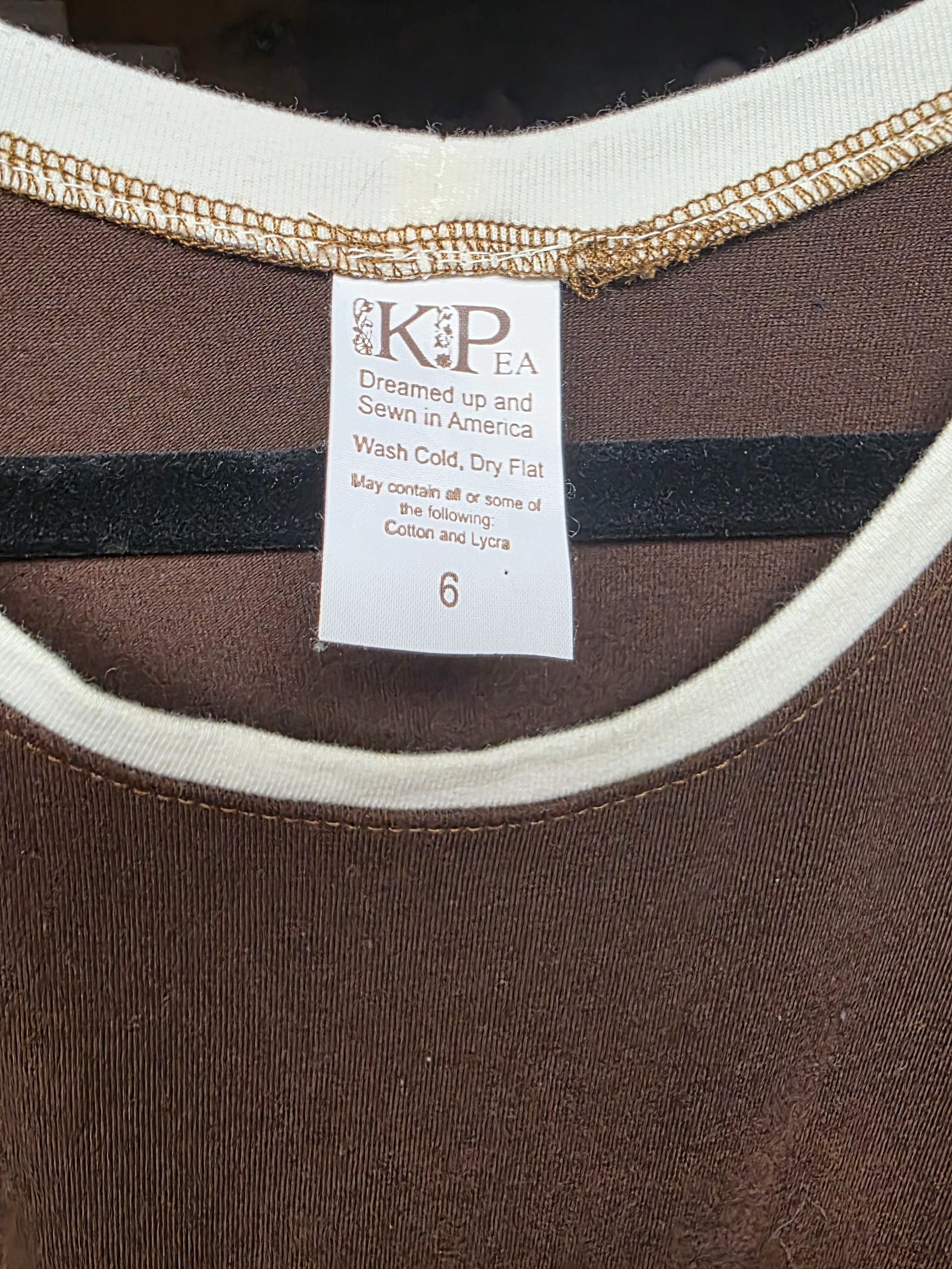 KPEA - Size 6 - GENTLY USED - All dogs dress product image (3)