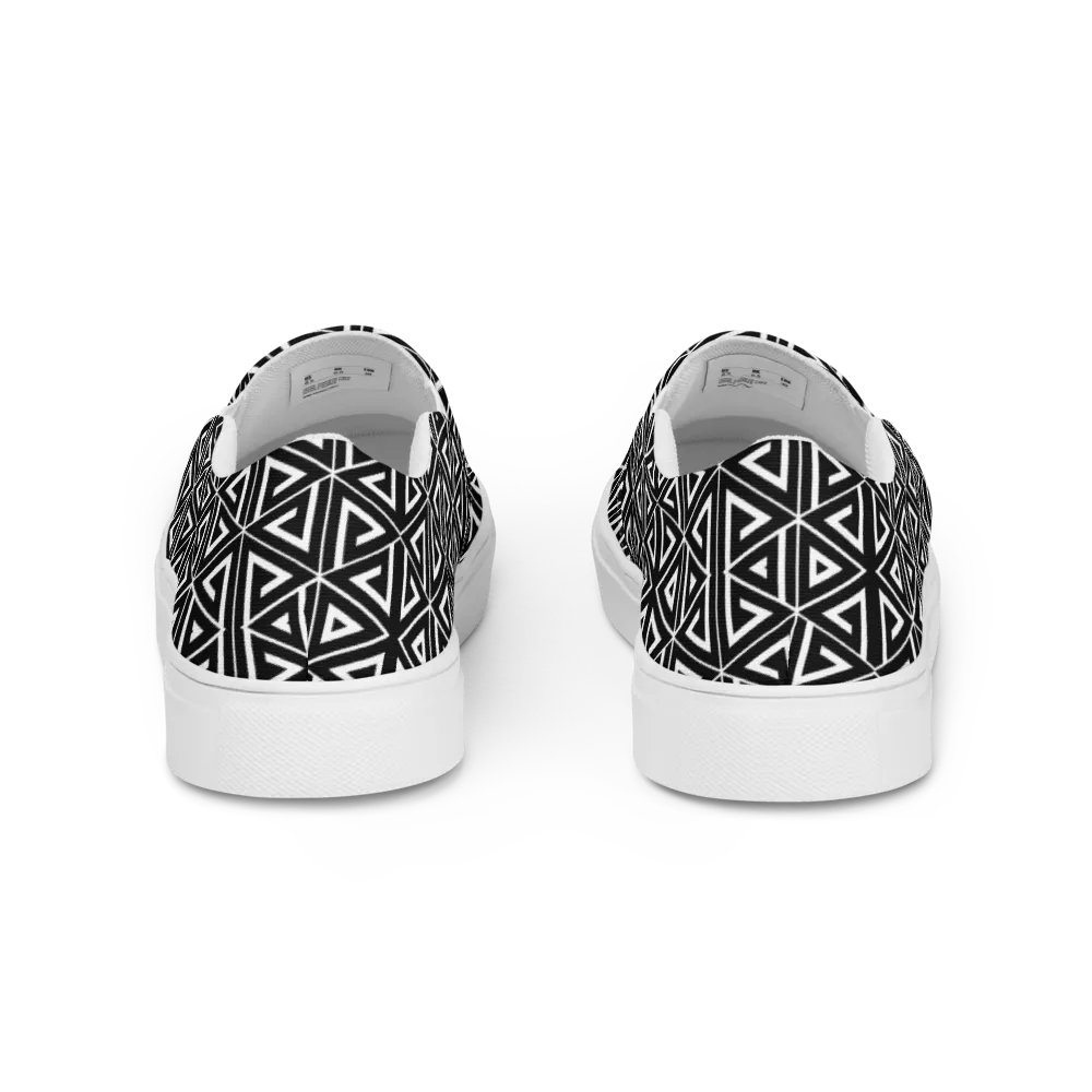 Black and white triangular elegance Women's Slip-On Canvas Shoes product image (4)