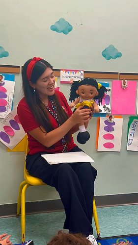 Our Preschoolers dove into an interactive story today, and it was a blast! 📚❤️