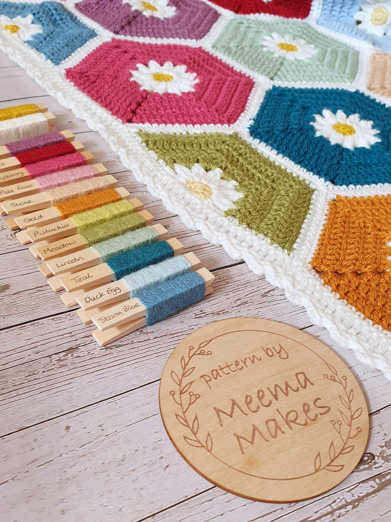 Hexadaisy Blanket Pattern product image (3)