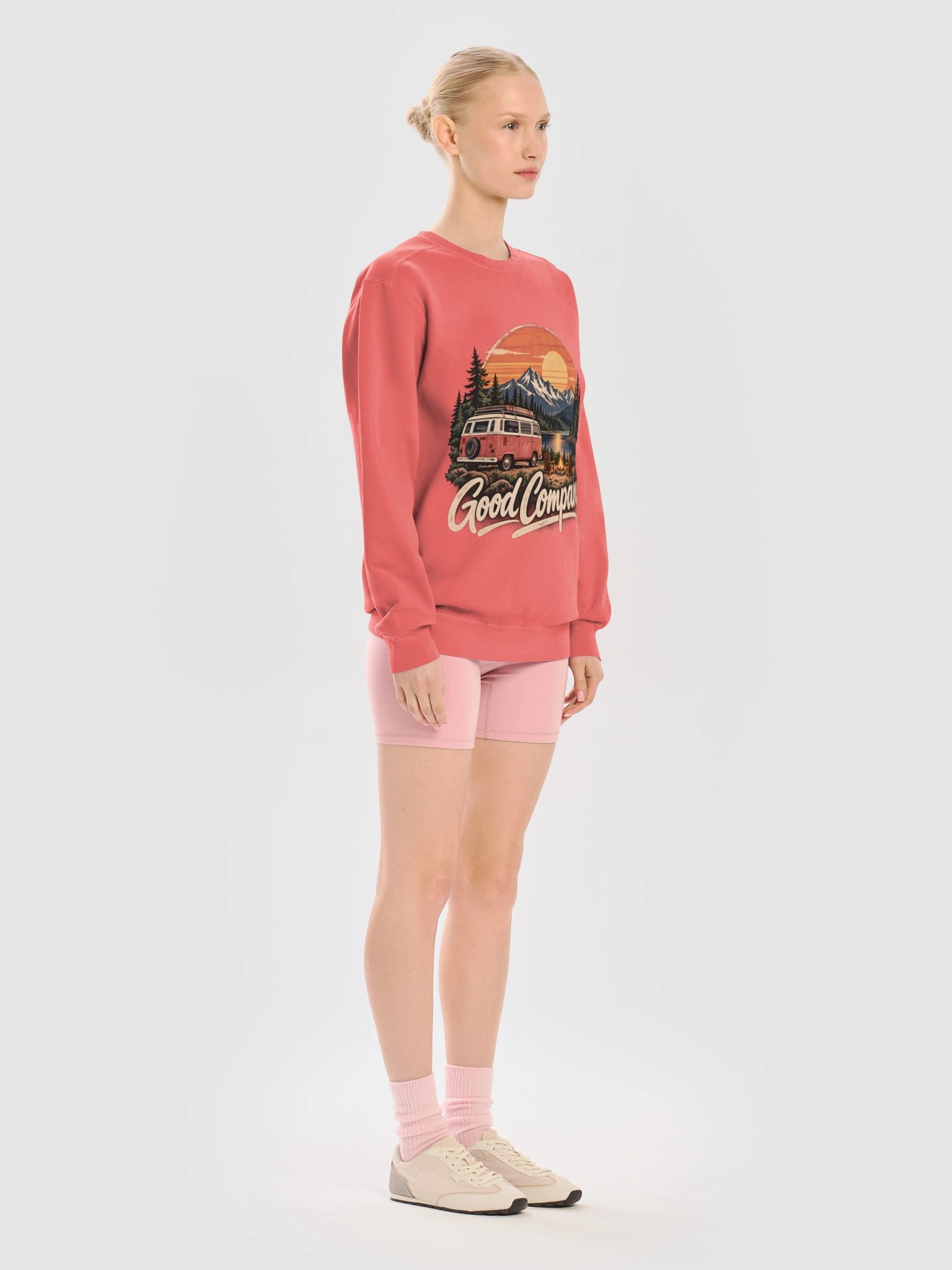 Good Company Vintage Camper Crewneck | ORLUMIQ product image (7)