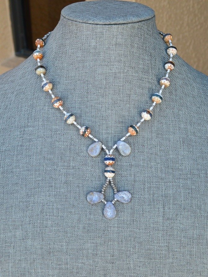 Beaded Agate Gemstone Pendant Necklace product image (1)