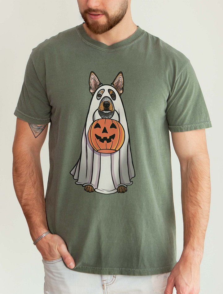 Funny Halloween Australian Cattle Dog(3) T-Shirt | Funny Blue Heeler Wearing a Ghost Costume and Holding a Pumpkin Basket product image (2)