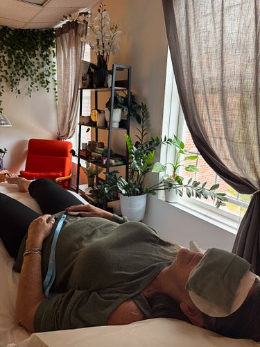 The infamous “acu-nap”— falling asleep mid-acupuncture session. It happens because the stillness + parasympathetic shift (aka...