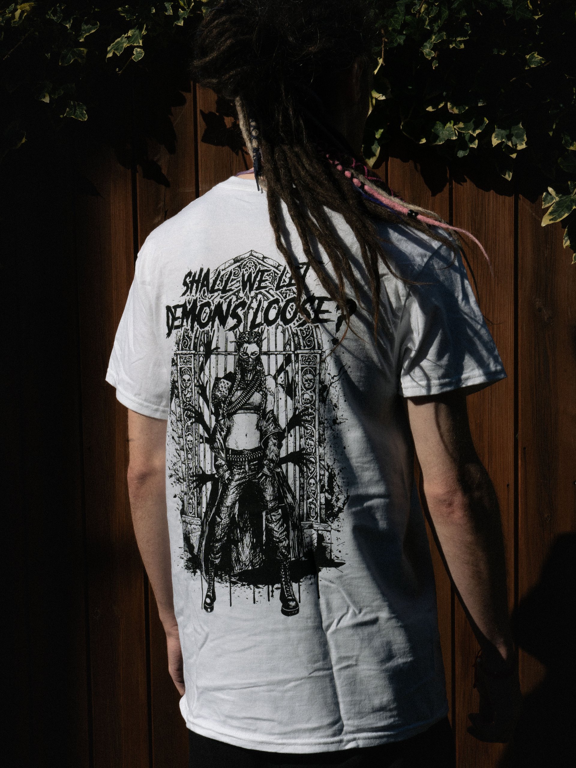[hysteria] tee white product image (2)