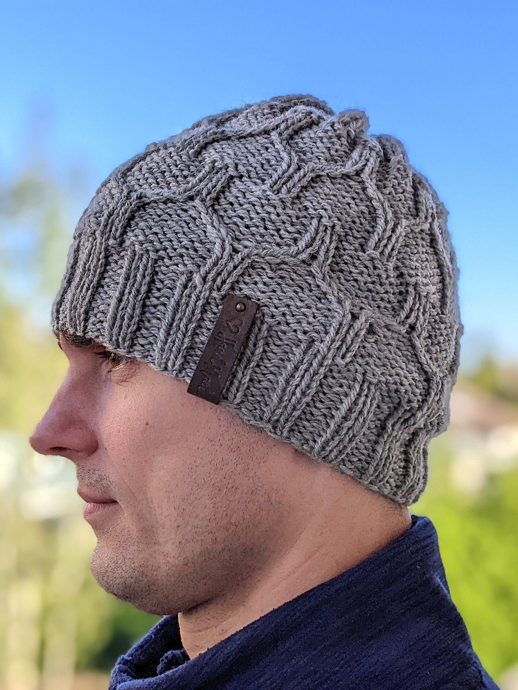Bulky Yarn Cable Hat Knitting Pattern for Men product image (1)