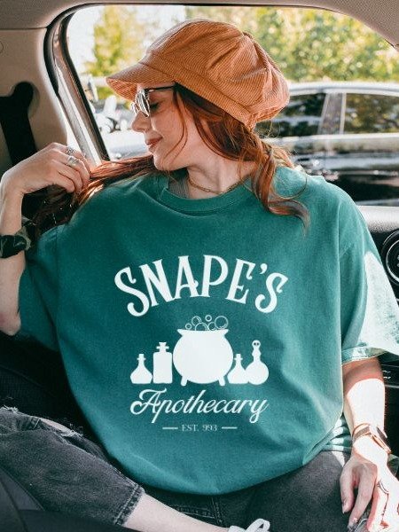 Apothecary Vintage Minimalist Shirt product image (5)