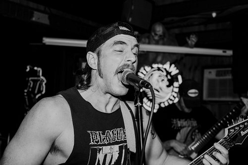 @corporeal_ooze @kamikaze.relief.fund @corrupture.chi @warfilthofficial from back in October at @missfitstavern 

#punk #punk...