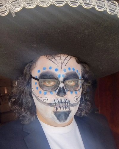 🎃 Happy Halloween 🎃
.
.
.
#Halloween #HappyHalloween #Halloween2024 #Catrin #Muerto #DiaDiaMuertos #DiaDeLosMuertos #FelizDia...
