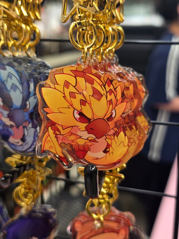 Gold Rathian - Epoxy Charm product image (1)