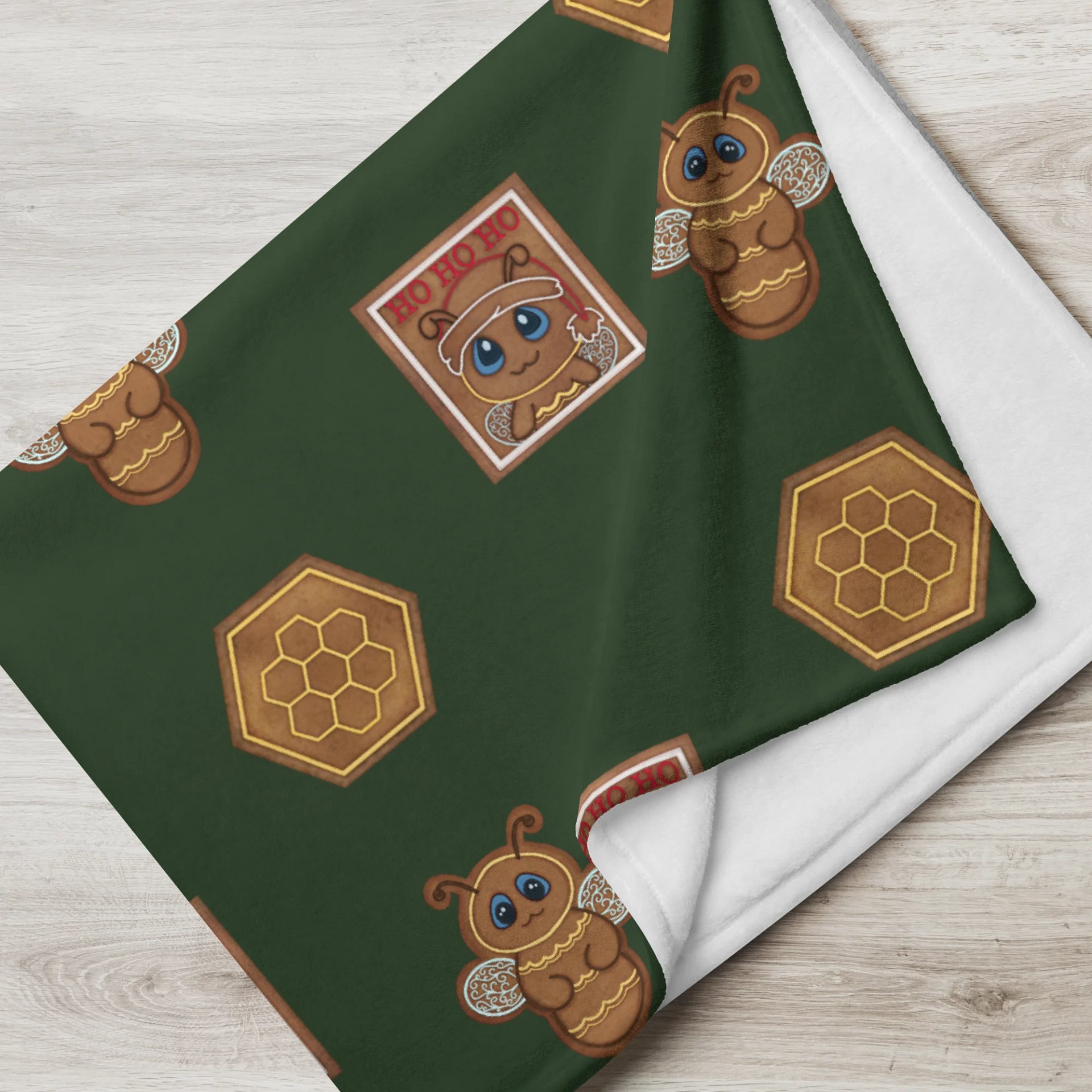 Gingerbee cookie throw product image (7)