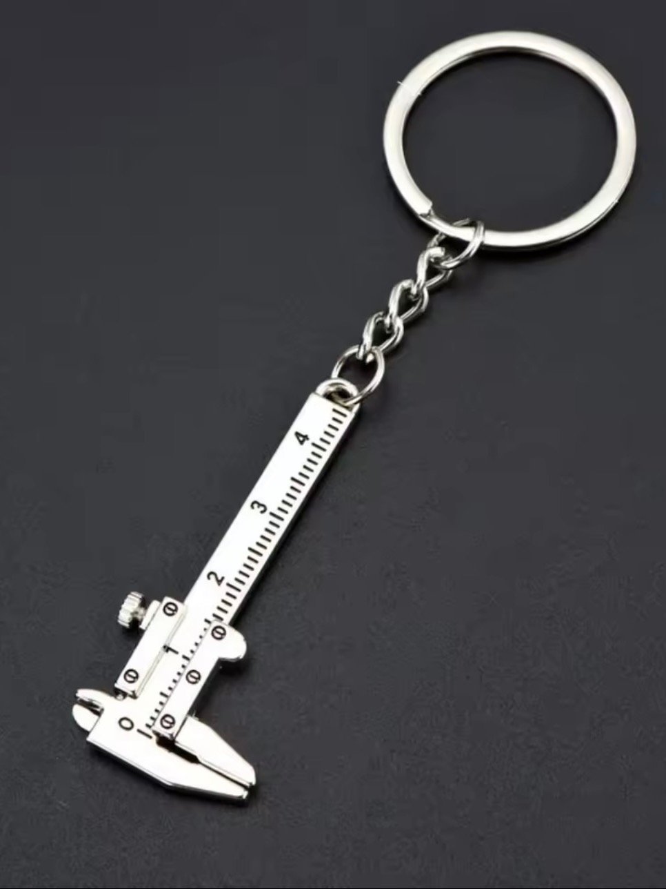 31BB Fashion Mini Vernier Caliper Keychain 0-40mm Portable Measuring Gauging Tools Car Key Chain Ring Ruler Caliper for Precision Measurement product image (5)