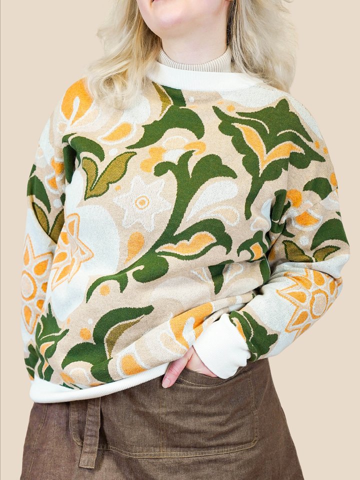 Botanical Wallpaper Sweater - Cream product image (1)