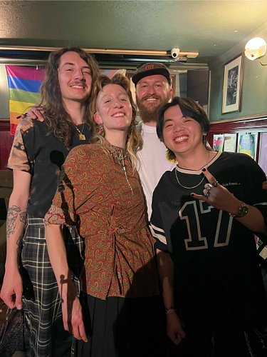 Mini photo dumpling of the beautiful beautiful alt escape surrounded by the kindest souls <3 thank you for making it possible...