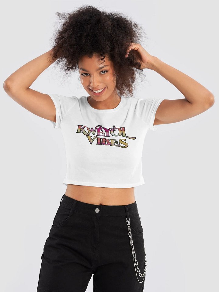 KWÉYÒL VIBES Crop Tee product image (24)