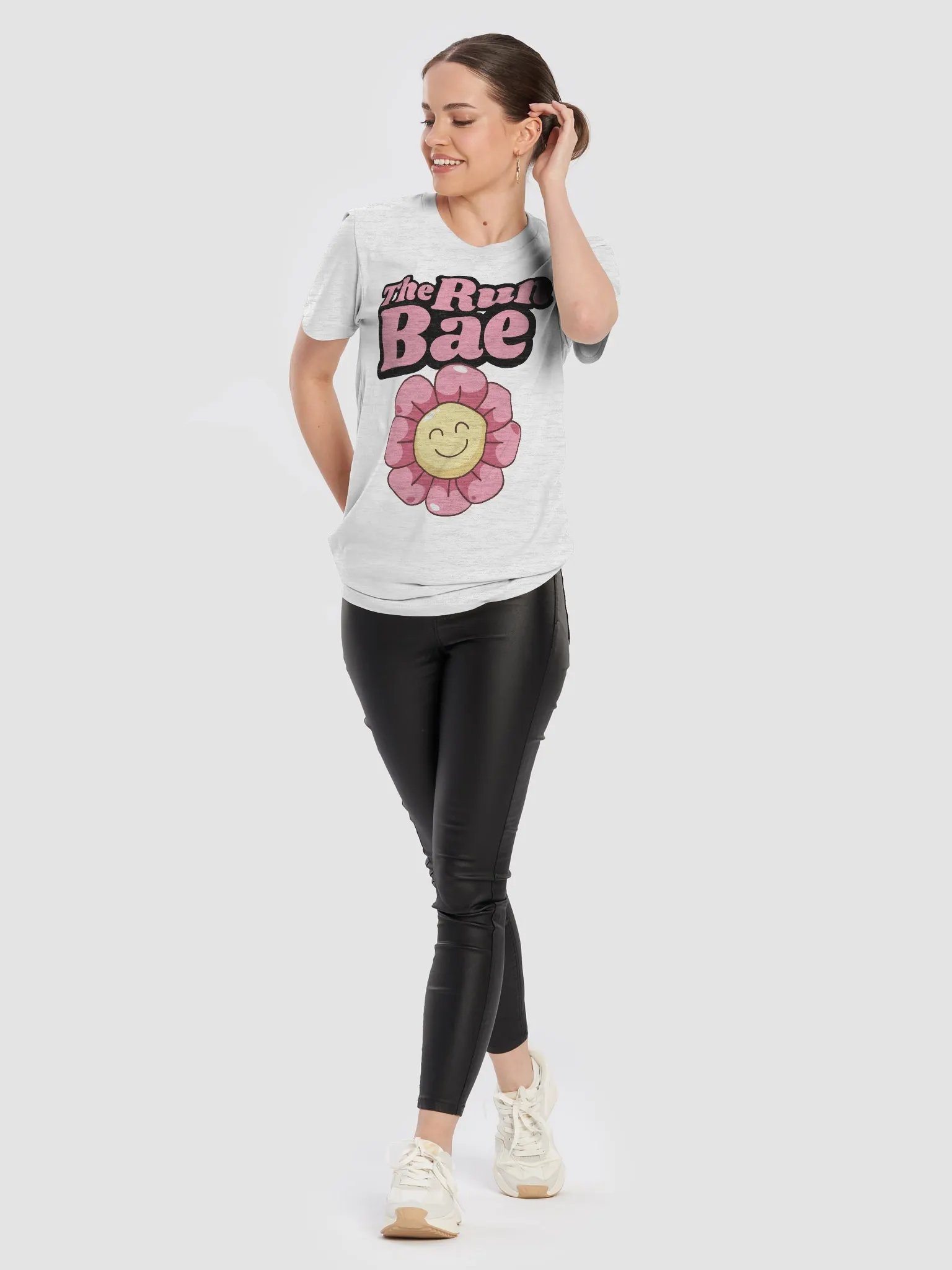 Smiling Flower Run Bae Tee product image (58)