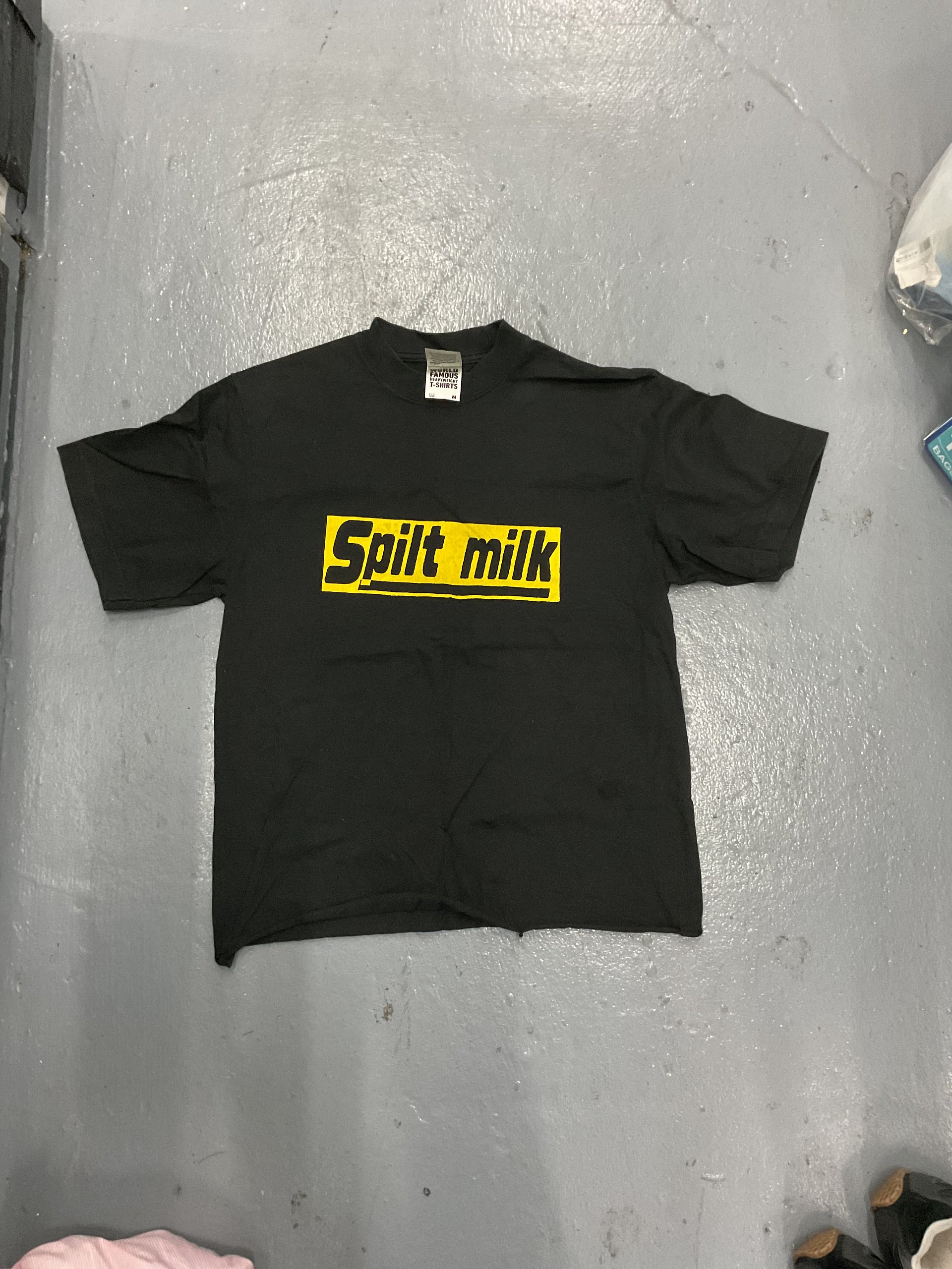 Yellow box logo T Shirt product image (2)