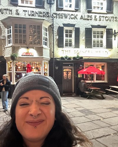 He’s there he’s there he’s every fucking where Roy keeent. Roy keeeeent.