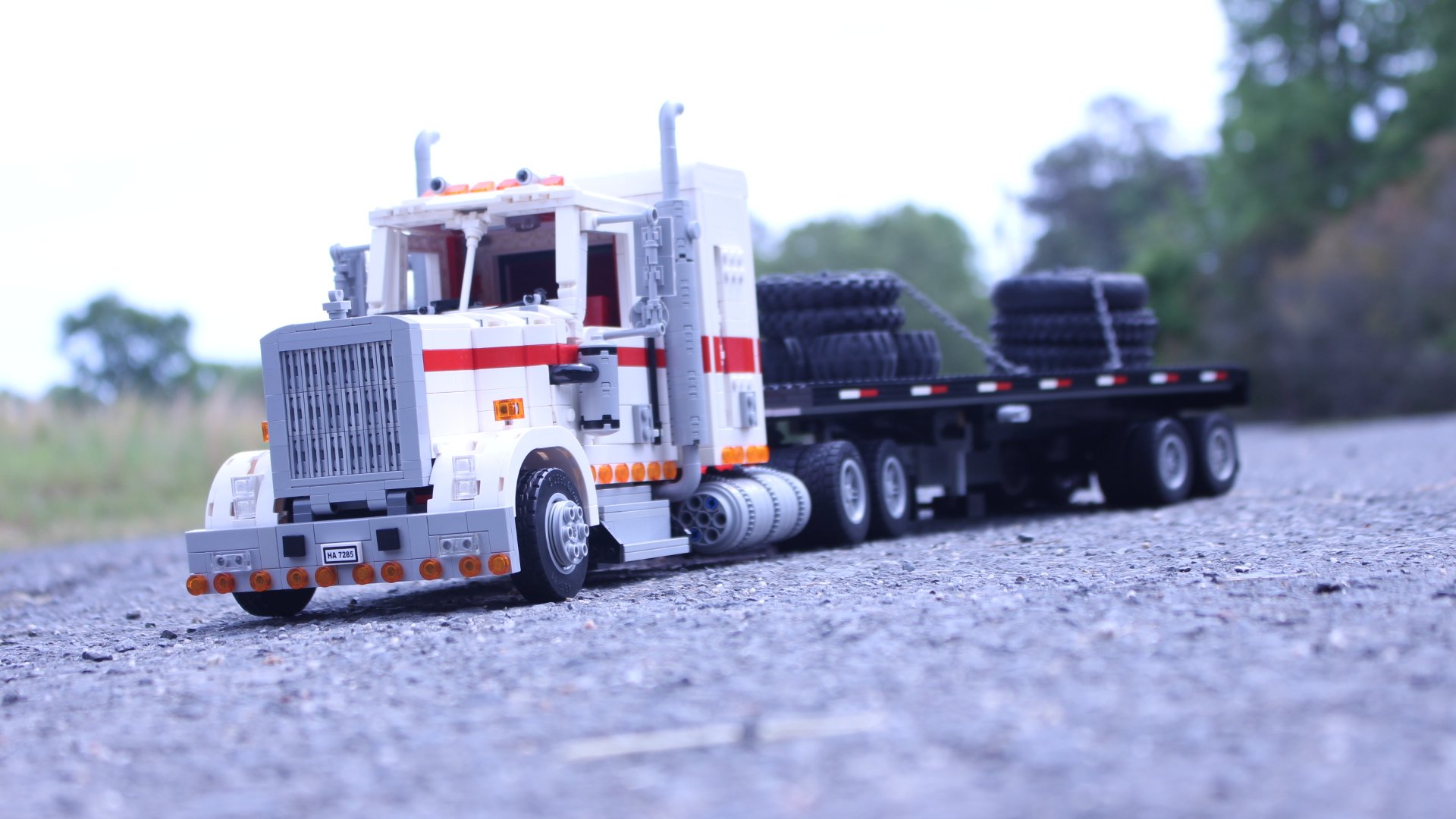 Flatbed Trailer MOC product image (5)