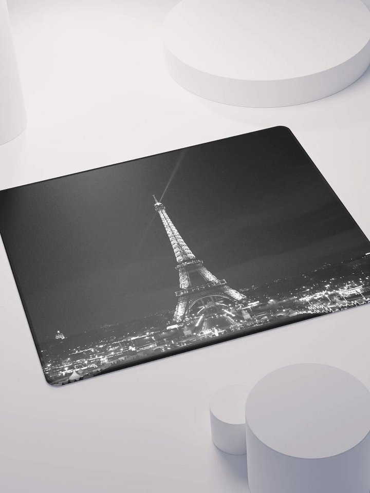 Tour Eiffel Gaming Mousepad product image (1)