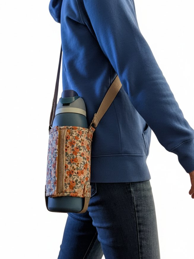 Hands-Free Bottle Sleeve- Wool Knit product image (5)