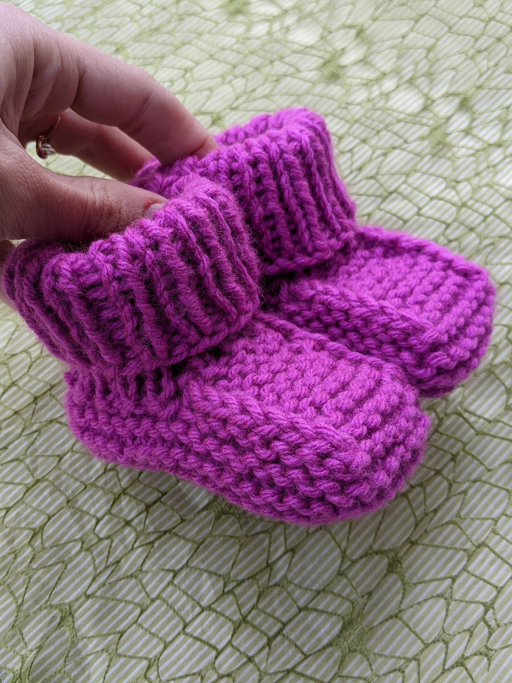 Newborn Baby Knit Booties Pattern product image (4)