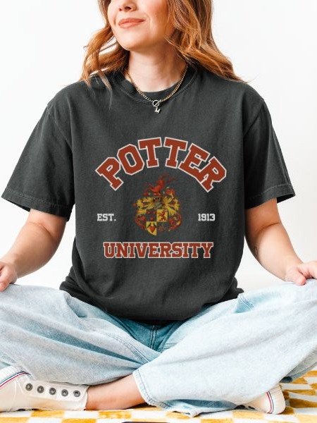 Potter Vintage Magical Collegiate Shirt product image (12)