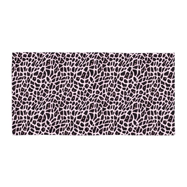 Pink Giraffe Towel product image (1)